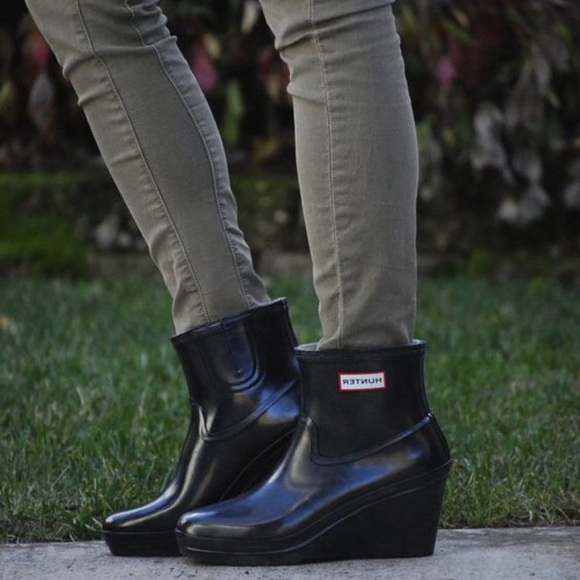 Hunter Shoes - Authentic Hunter Black Aston Wedge Ankle Boots sz8